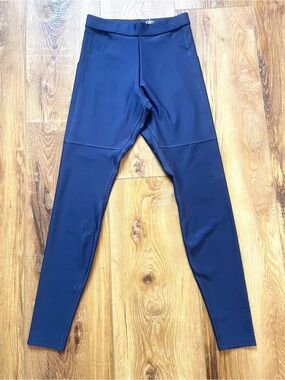 ALO Yoga Men’s Navy Blue Performance Joggers